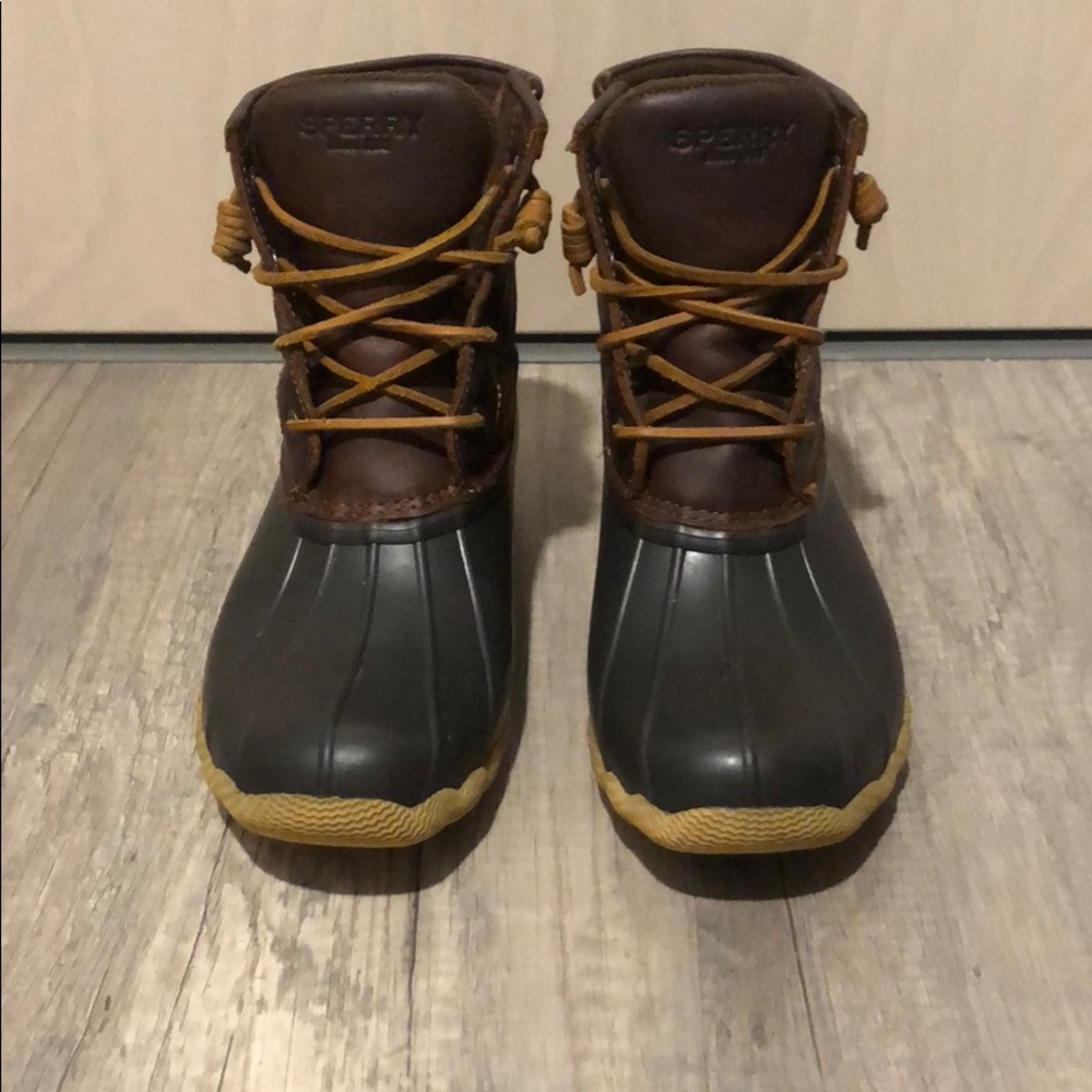 Sperry rain boots size 7.5